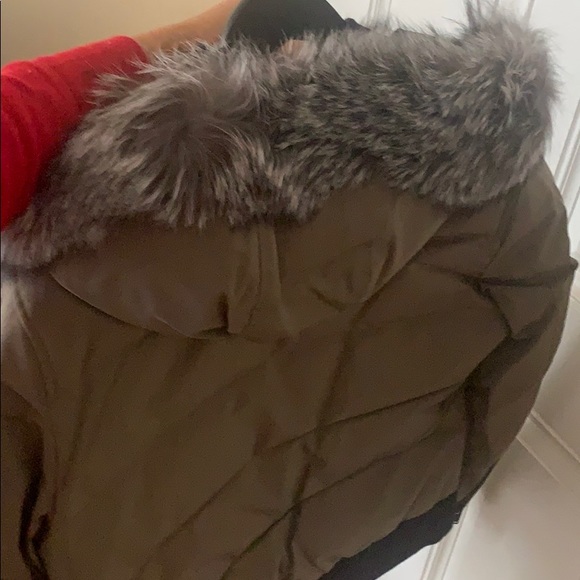 SOLD NWT Moose Knuckles Coat - Picture 4 of 9